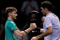 Goffin Stuns Federer Reach London Final