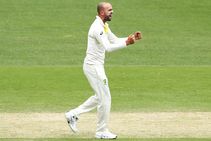 Lyon Bowling Like A Genius Says Smith