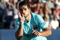 Suarez Spurs Barcelona Madrid Derby Ends A Draw