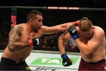 Ufc Fight Night 121 Results Werdum Delivers Long Night At Sydney