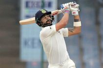 Waqar Tips Kohli Break Batting Records