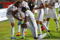 Man Fc Pune City Hand Jamshedpur Fc First Isl Defeat