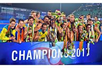 Clinical Australia Beat Argentina 2 1 Defend Hwl Final Title