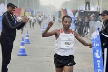 Legendary Long Distance Runner Bekele Wants Defeat Mo Farah In Marathon