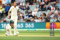 Bancroft And Warner Kissed And Made Up After Adelaide Mix Up