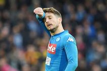 Napoli 0 Fiorentina 0 Sarris Men Miss Chance