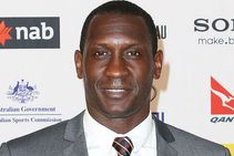 Heskey Unveil Plans Promote Football India
