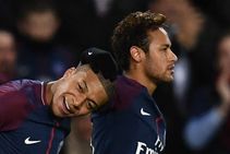 Mbappe Credits Neymar Psg Integration Ligue 