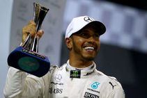 Hamilton Expects Stay F1 Until 