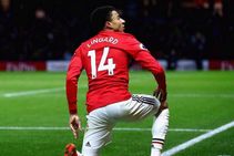 Lingard Brace Earns Man Utd Victory At Arsenal
