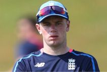 England Ponder Taking Spin With Crane Sydney