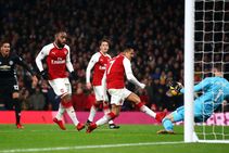 Mourinho Praises Phenomenal Sanchez As Speculation Mounts Over United Interest