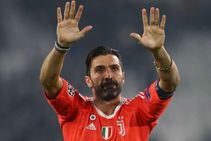 Gianluigi Buffon At 40 Cristiano Ronaldo Neymar Join Italy Legend Most Expensive Xi