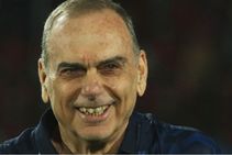 Indian Football Heading The Right Direction Ex Chelsea Boss Avram Grant