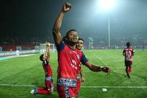 Santos Rescues Point Mumbai City Fc After Azuka Jamshedpur