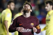 Messi Misses Penalty As Espanyol End Barcelona S Winning Str