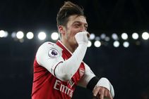 Arsenal Mesut Ozil Manchester United Wright