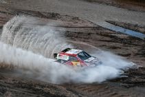 Al Attiyah Wins Dakar S 12th Stage Sainz On Course Title