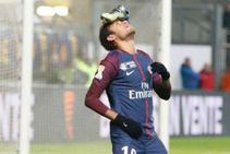 Neymar Reaches 20 Goals As Paris Saint Germain Ease Through