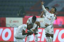 Isl 2018 Hat Trick Hero Doungel Keeps Northeast United Fc Alive Beat Chennaiyin Fc 3 
