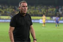 Isl Kerala Blasters Coach Rene Meulensteen Resigns