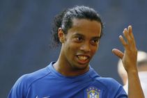 Ronaldinho Retires Brazil Barcelona 2018 Farewell