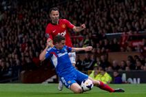 Ryan Giggs Facing Tough Competition From Bellamy Roberts Wales Job