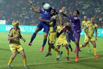 Isl Hume Strikes Again As Kerala Blasters Pip Mumbai City