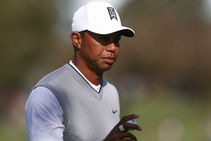 Tiger Woods Noren Torrey Pines Farmers Insurance Open Pga Tour Golf