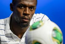 Usain Bolt Have Dortmund Trial Bid Earn Manchester United Move