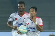 Delhi Prevail Over Atk Memorable 7 Goal Thriller