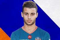 Fc Goa Sign Boumous As Arana Goes Delhi On Loan