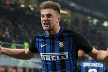 Inter 2 Benevento 0 Nerazzurri Pick Up Much Needed Win At San Siro