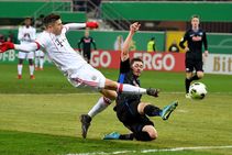 Dfb Pokal Paderborn Bayern Munich Robert Lewandowski Arjen Robben Lead Rout Jupp Heynckes Side