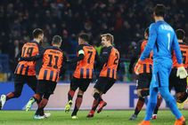 Shakhtar Donetsk 2 Roma 1 Fred Stunner Seals First Leg Comeback
