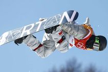 Winter Olympics 2018 White Almost Perfect As He Advances To Halfpipe Final