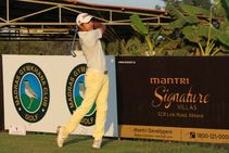 Perera Chopra Move Into Joint Lead With Thangaraja