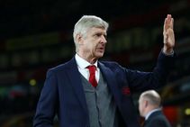 Arsenal Danny Welbeck Diving Arsene Wenger