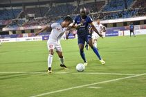 Super Cup Willis Plaza S Brace Helps Churchill Brothers Outwit Delhi Dynamos Qualifiers