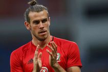 Giggs Bale Will Feature Wales China Cup