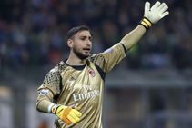 Chelsea Plot Move Ac Milan Shot Stopper Donnarumma