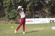 Neha Tripathi Shoots 10 Under 62 Takes 11 Shot Lead 6th Leg Wpg Tour
