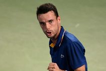 Roberto Bautista Agut Denies Lucas Pouille Top 10 Spot Dubai Tennis Championship