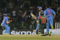 Nidahas Trophy Soumya Sarkar Misbehaves With Sri Lankan Fans Watch Video