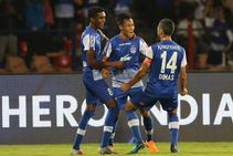 Isl After Foiling New Year Bengaluru Fc Wreak Holi Kerala Blasters