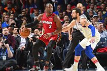 Nba Wade Helps Heat Even Series Warriors Take 2 0 Lead Over Spurs