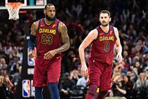 Cavs Beat Raptors Ninth Win 10 Games Warriors Top Okc