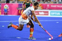 Cwg 2018 Hockey India Women Lose 0 1 Australia Face England Bronze