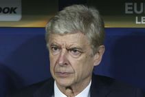 Arsene Wenger Upset Var Absence After Leicester Defeat