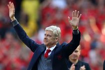 Wenger Thanks Arsenal Crowd Final Home Game